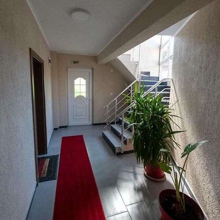 Dionis Rooms & Apartments Prilepo Exterior foto