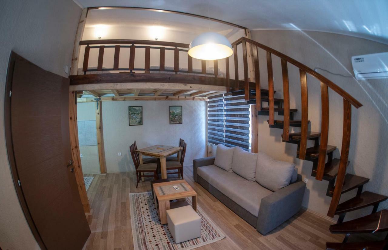 Dionis Rooms & Apartments Prilepo Exterior foto