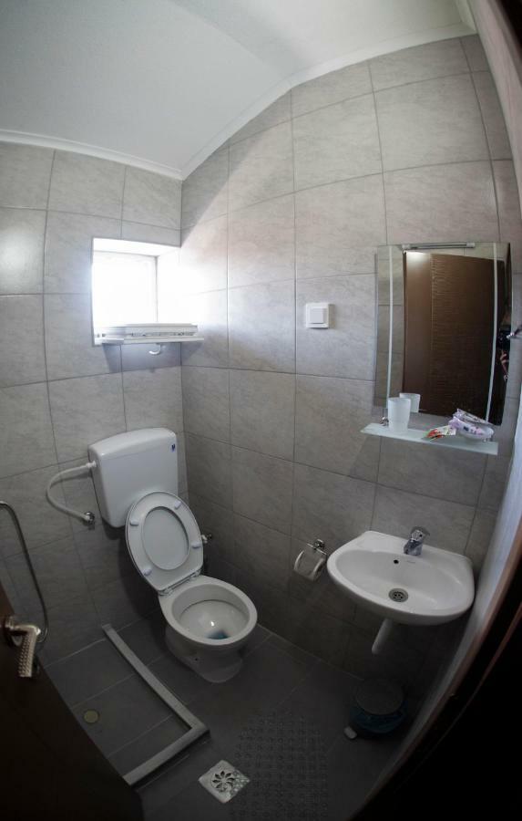 Dionis Rooms & Apartments Prilepo Exterior foto