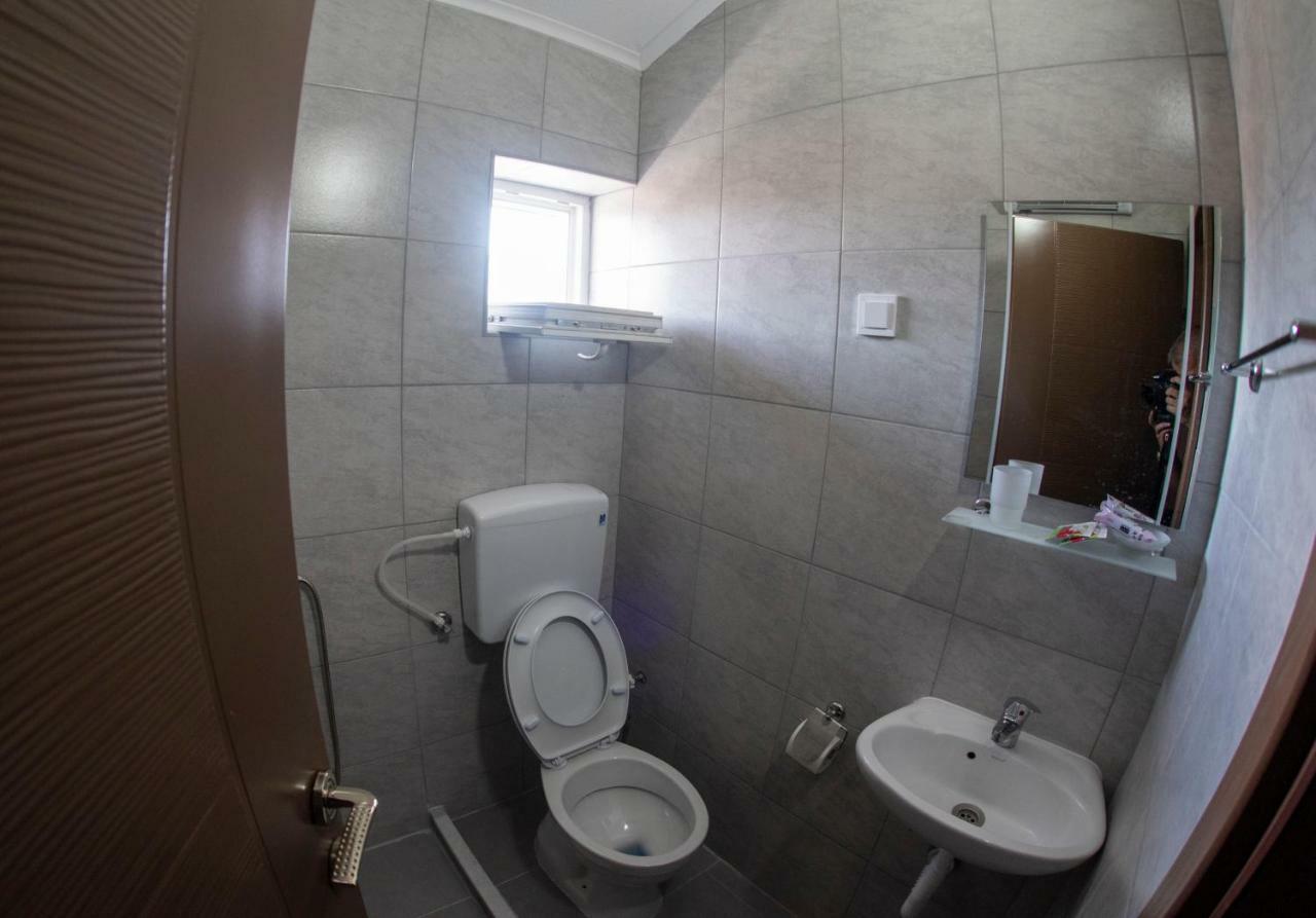 Dionis Rooms & Apartments Prilepo Exterior foto