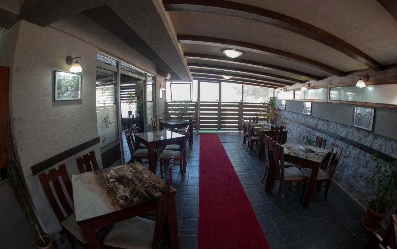 Dionis Rooms & Apartments Prilepo Exterior foto